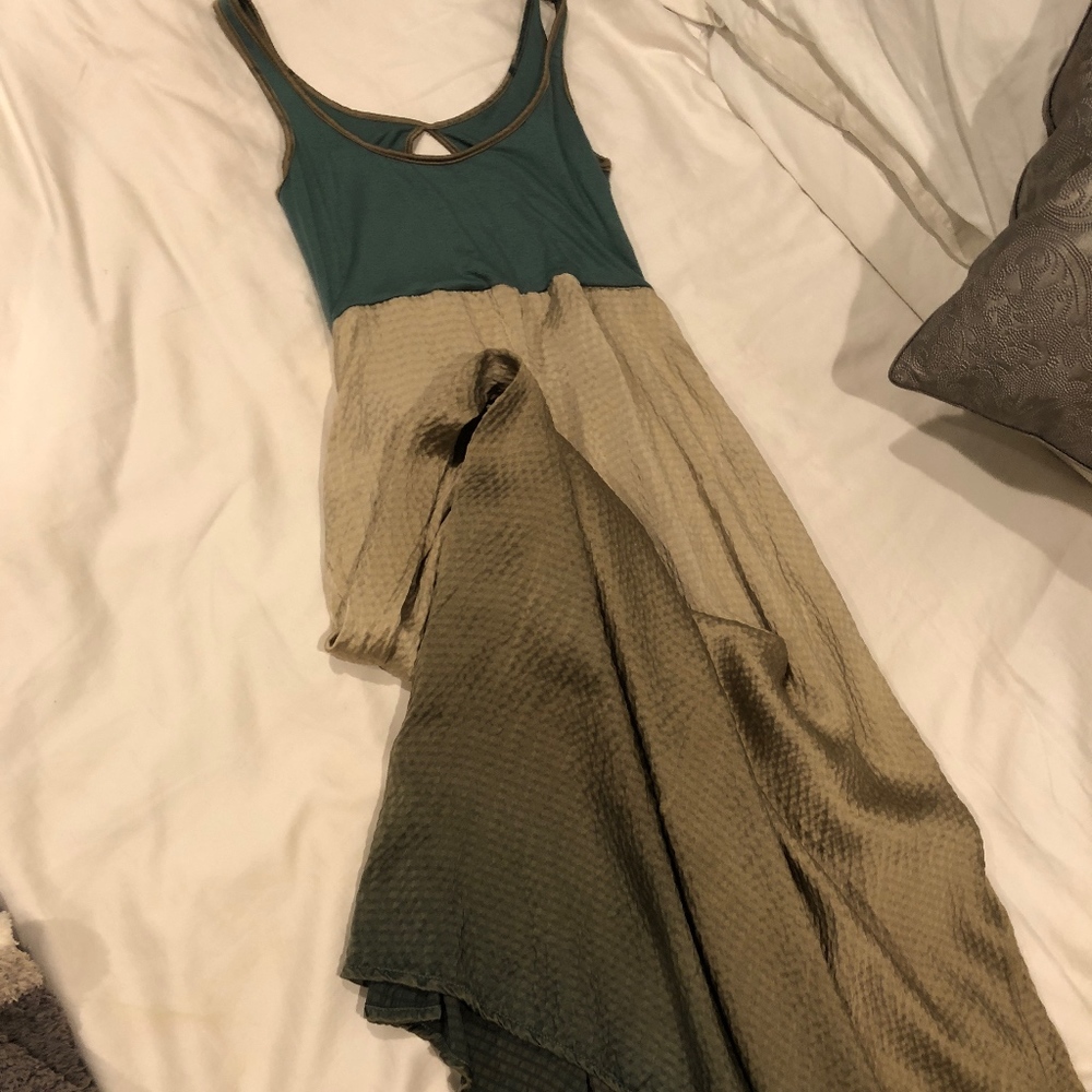 INDAH MAXI DRESS